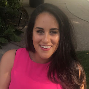 Meet your Posher, Alexia